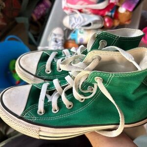 Converse (green)